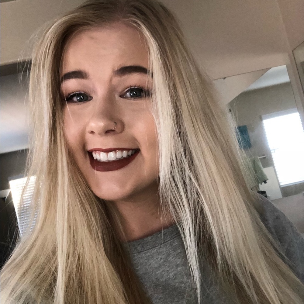 Meet your Posher, Kalyce